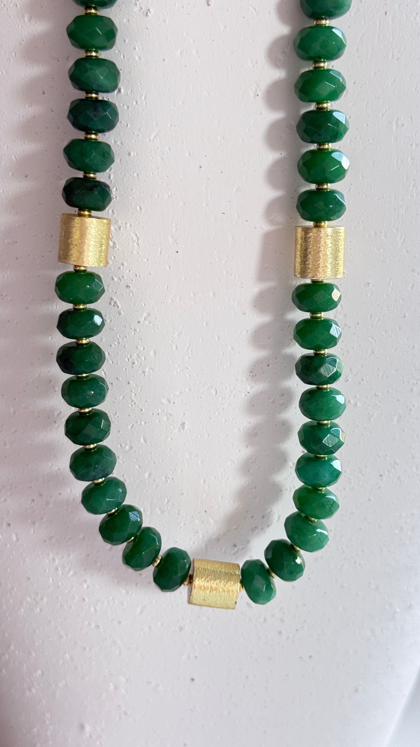 Collar Verde oscuro