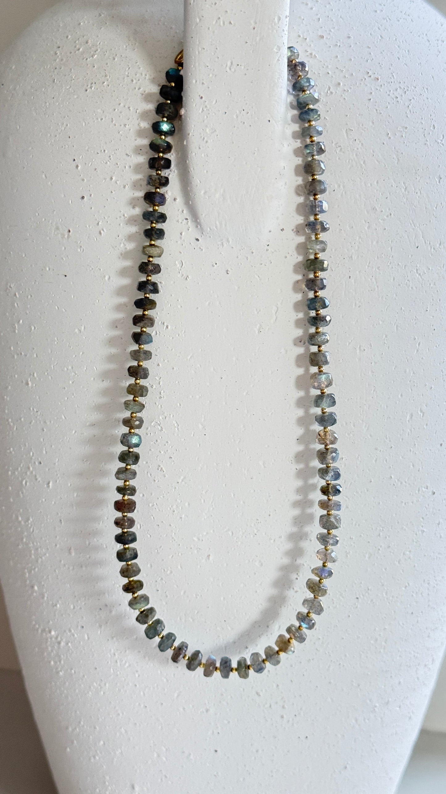 Collar Labradorita Gris