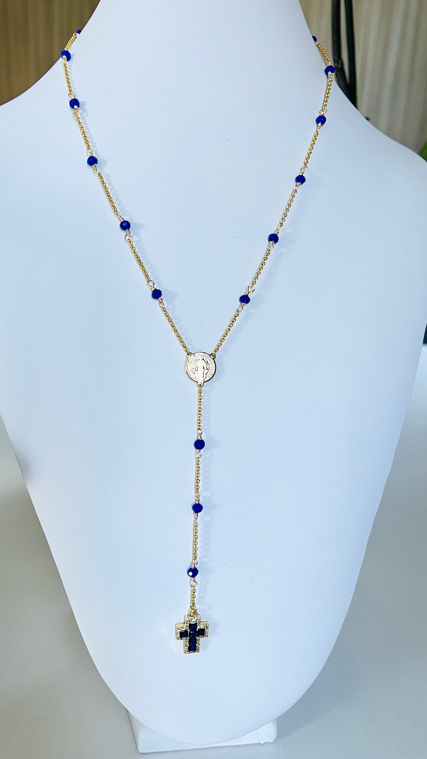 Collar Modelo Rosario Fino
