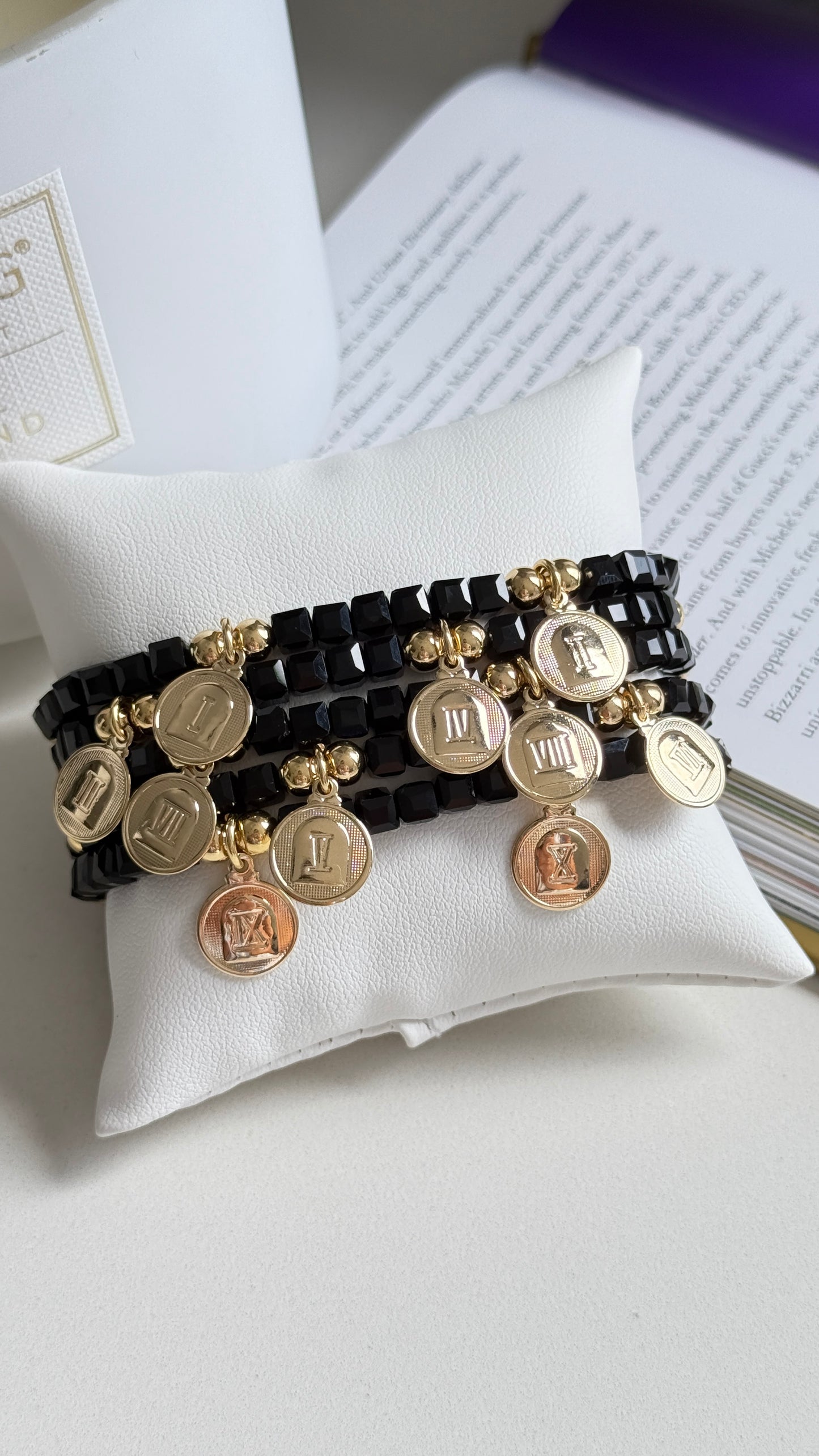 Pulseras negras 10 mandamientos