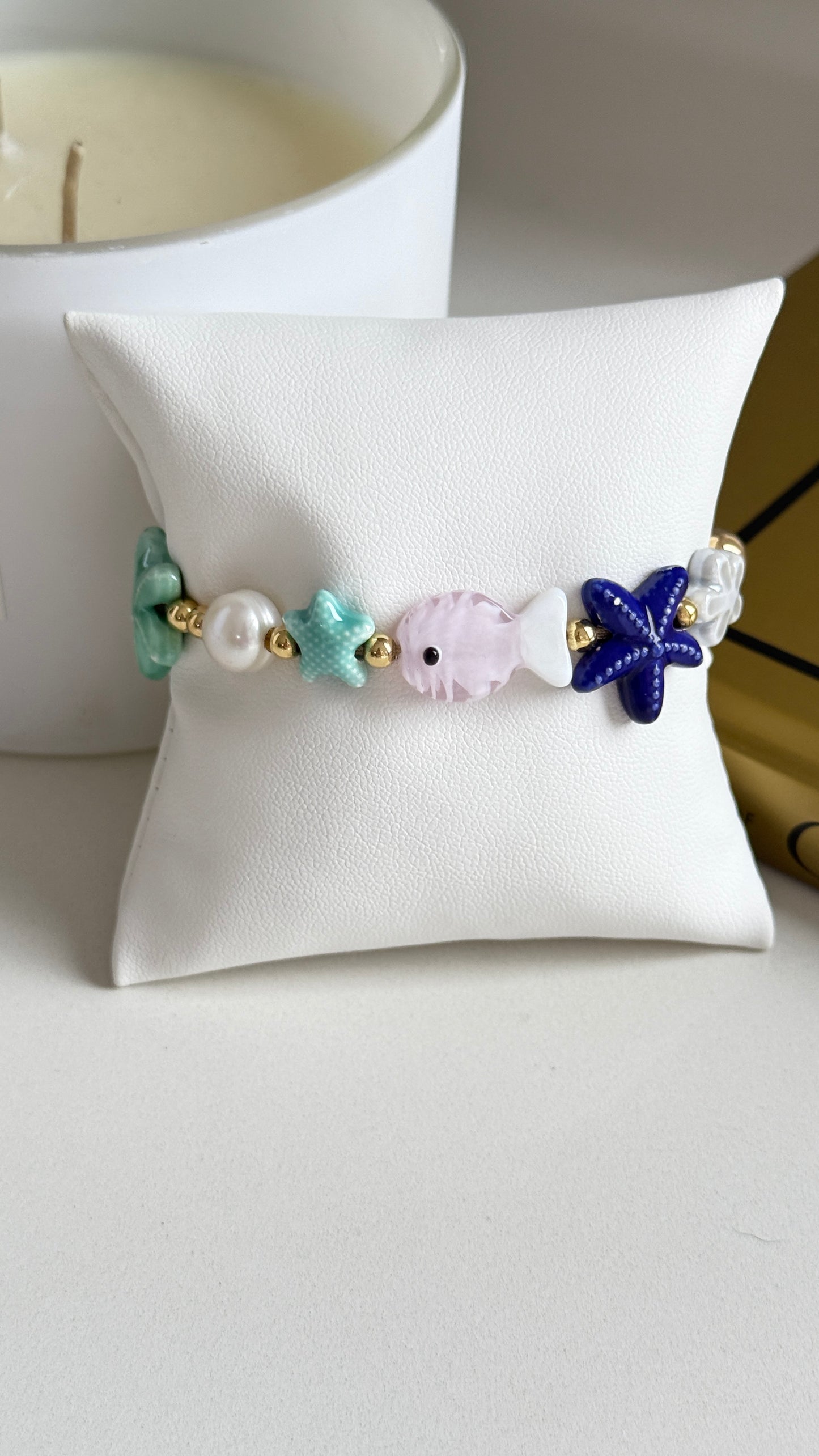 Pulsera ajustable bajo del mar