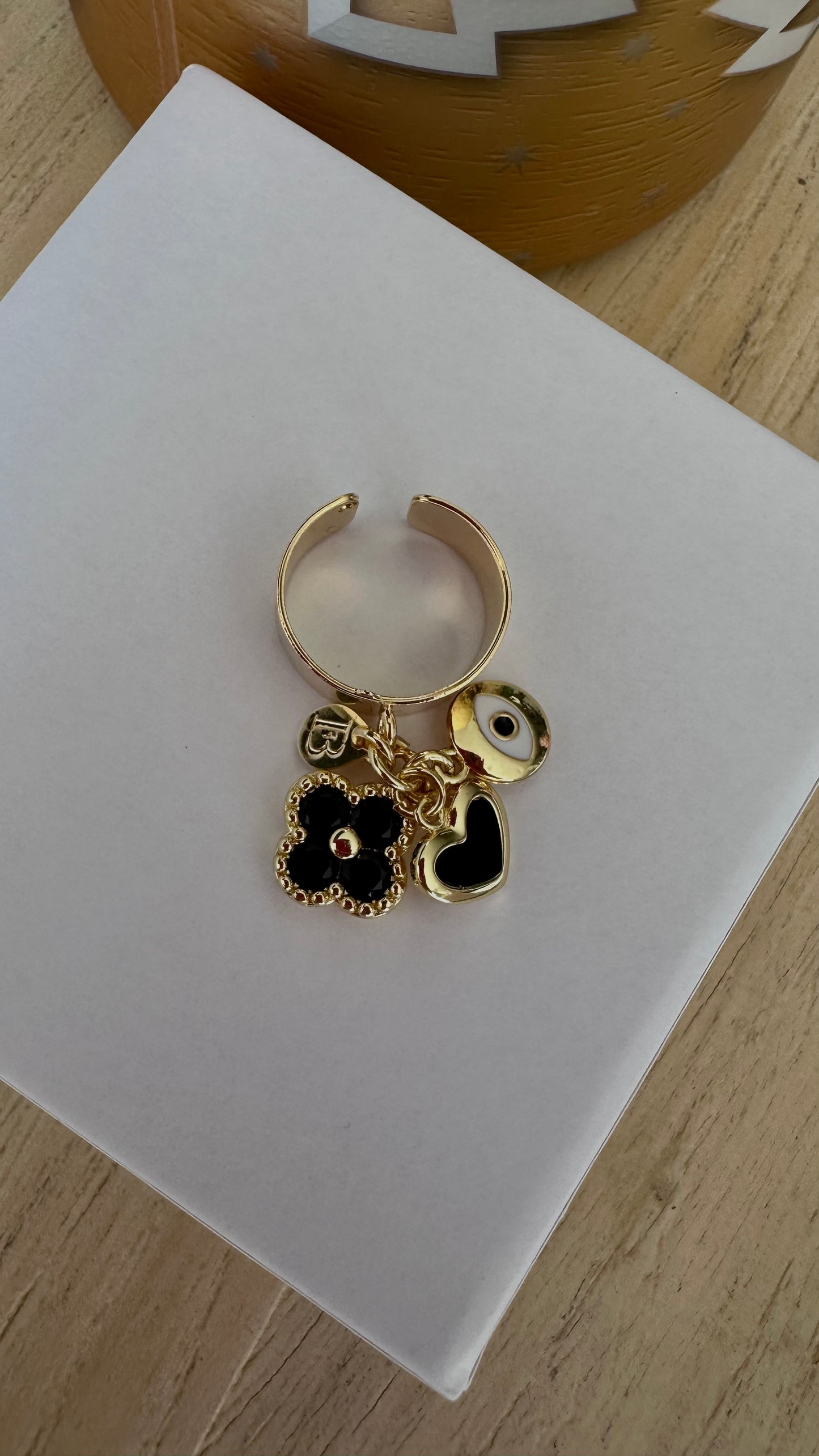 Anillo Hecho a Mano negro