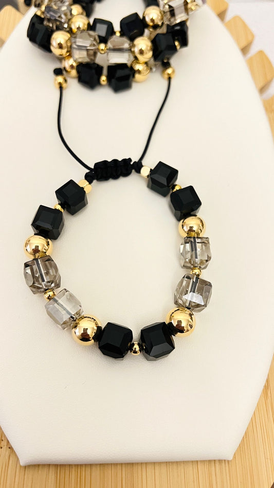 Pulsera de Cristales y balines c/u