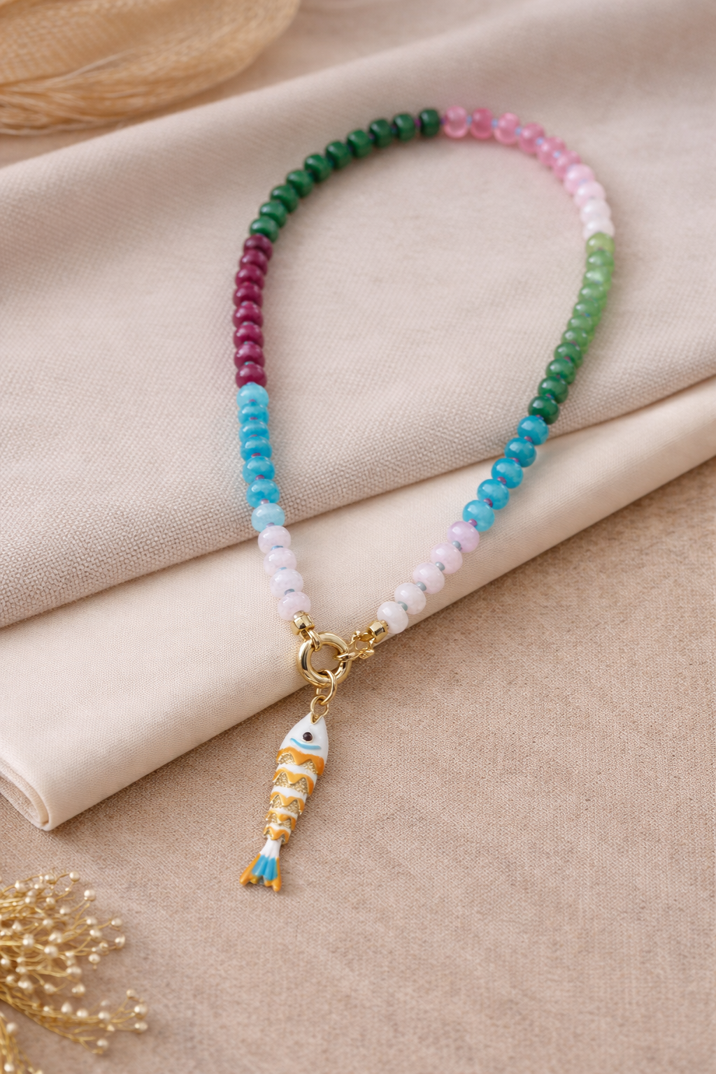 Collar Color fun fish
