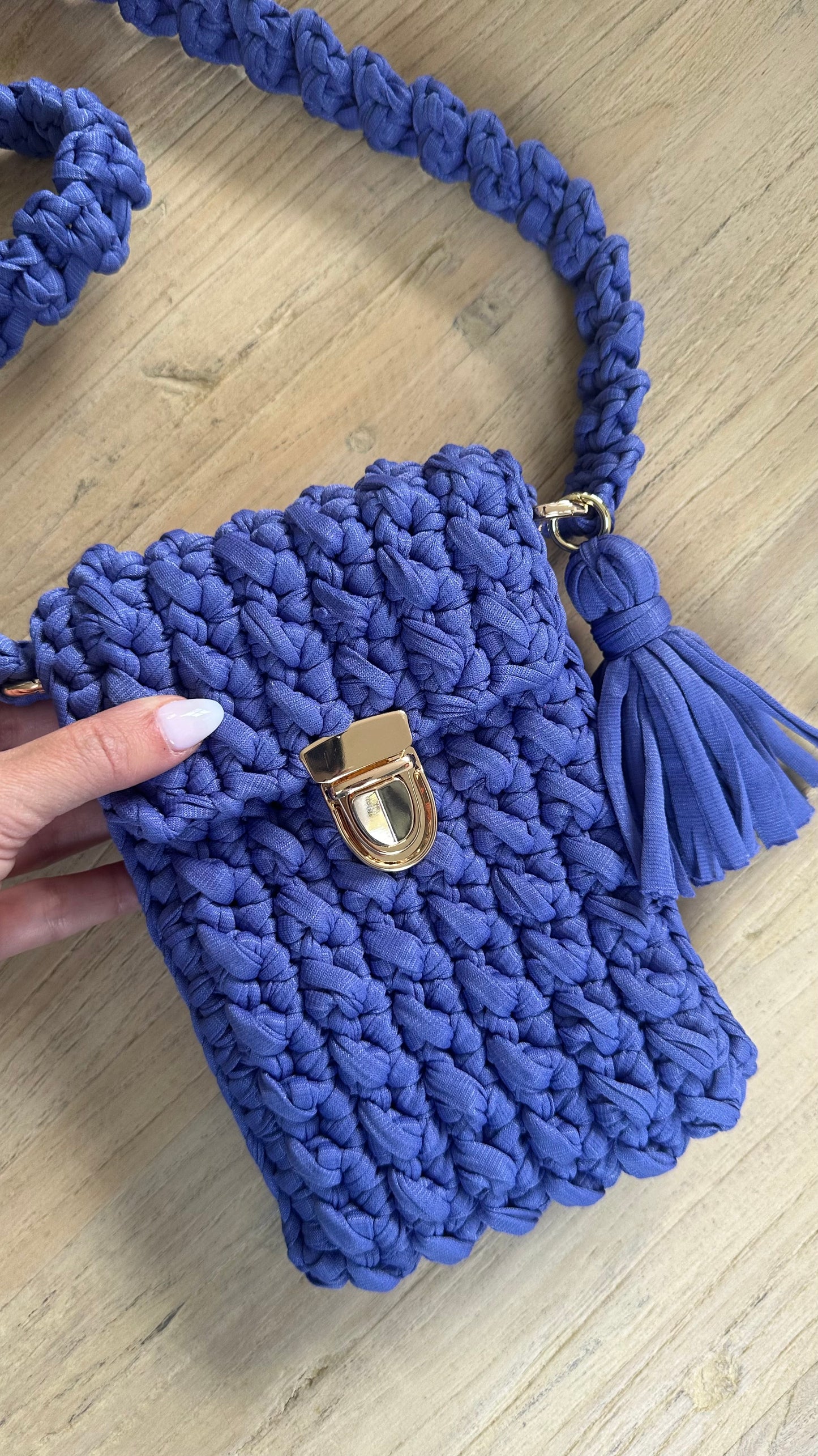 Crochet phone bag