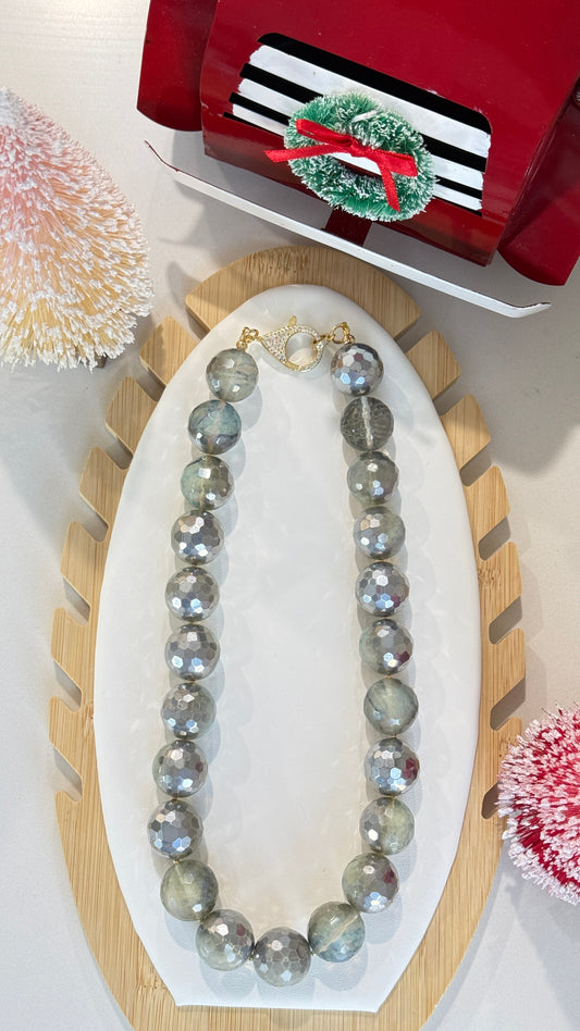 Collar Gris