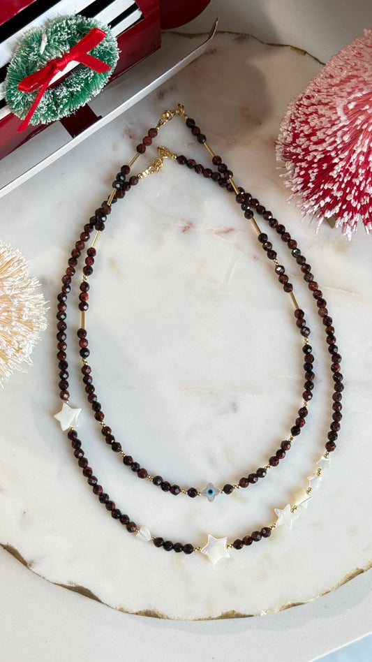 Collar Marrón con ojito turco y estrellas