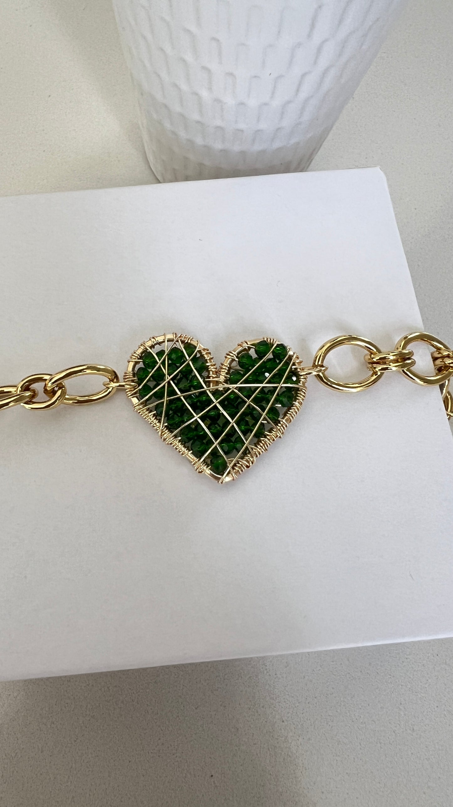 Pulsera corazon hecho a mano