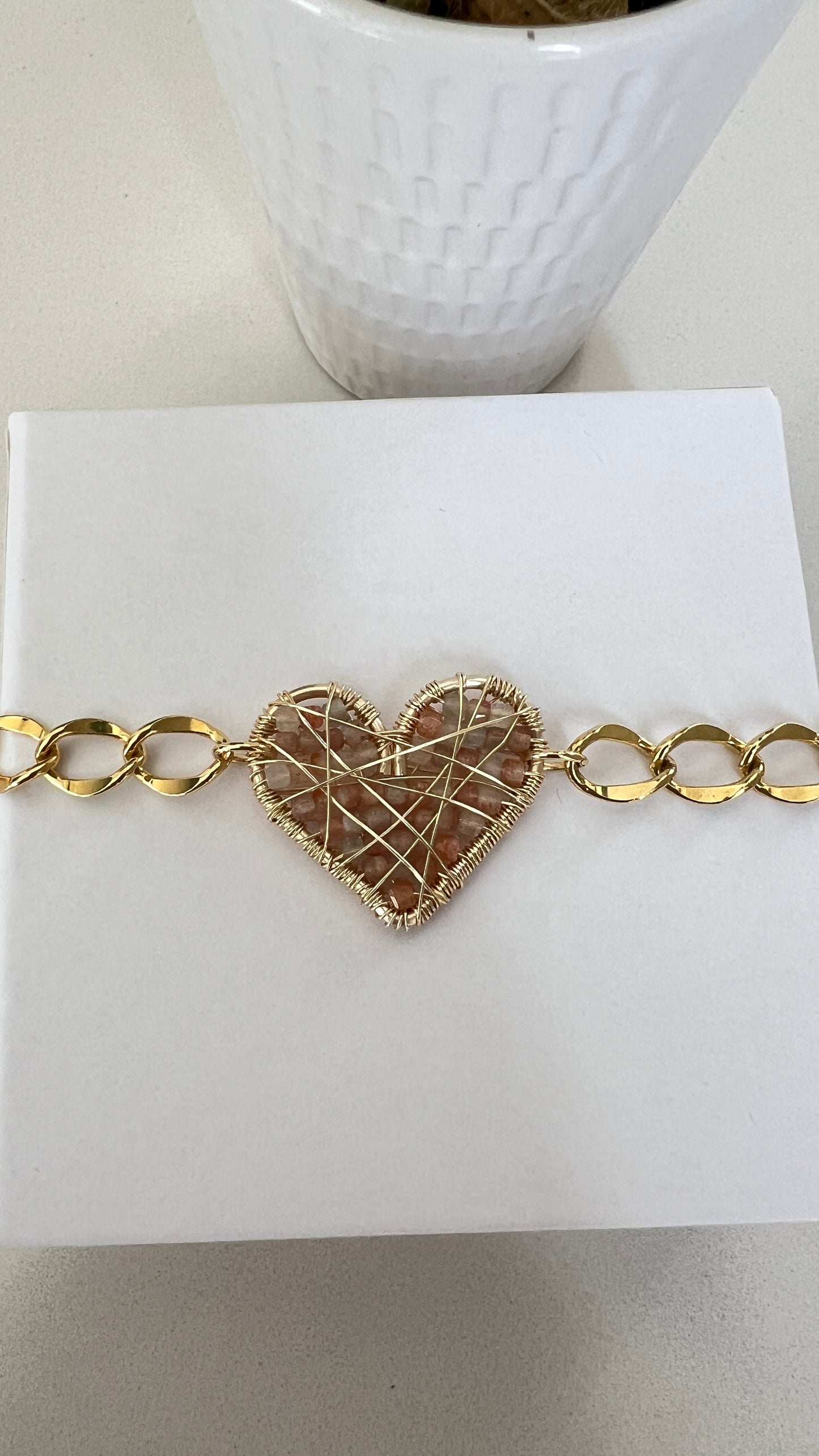 Pulsera corazon hecho a mano