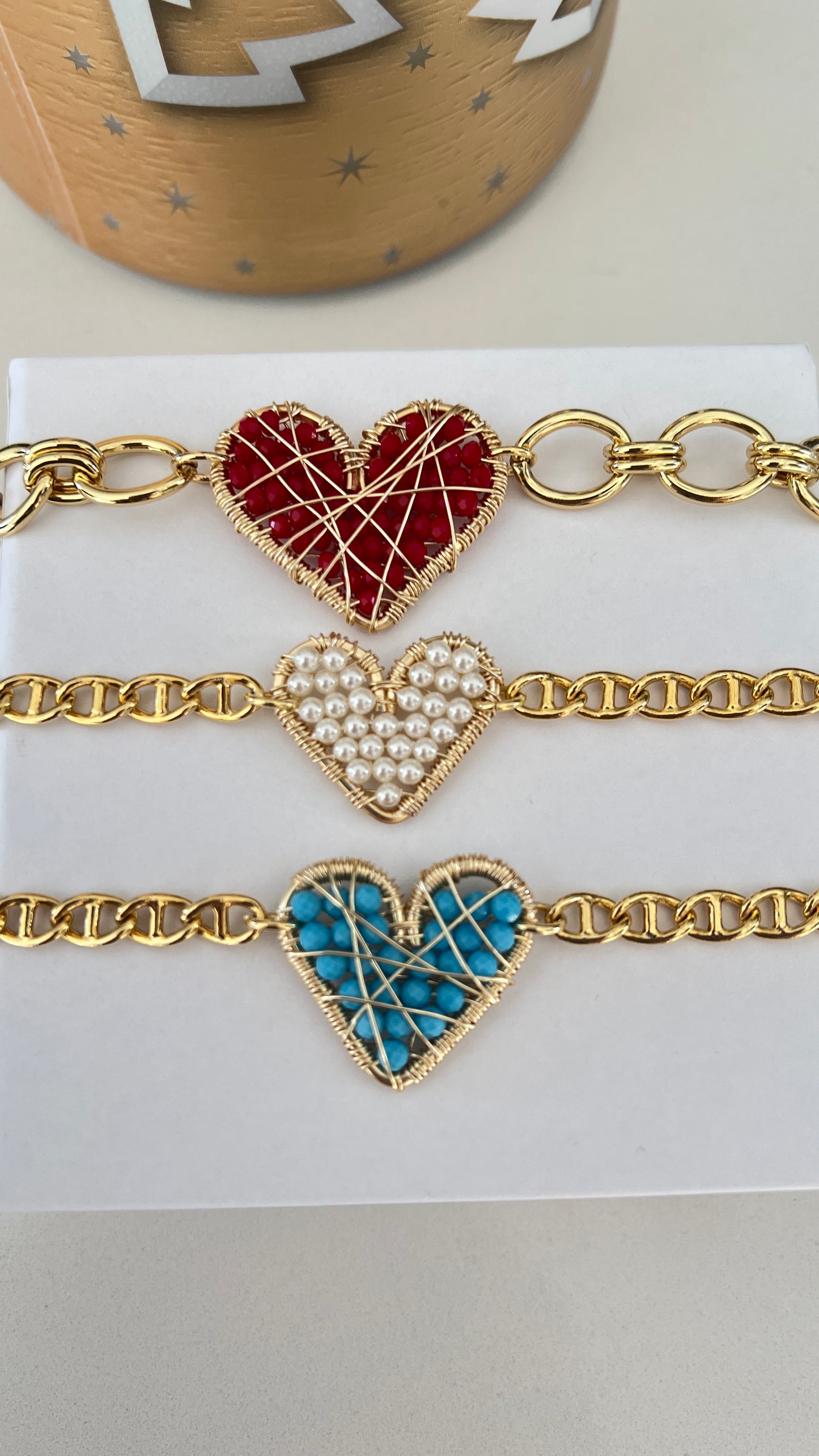 Pulsera corazon hecho a mano