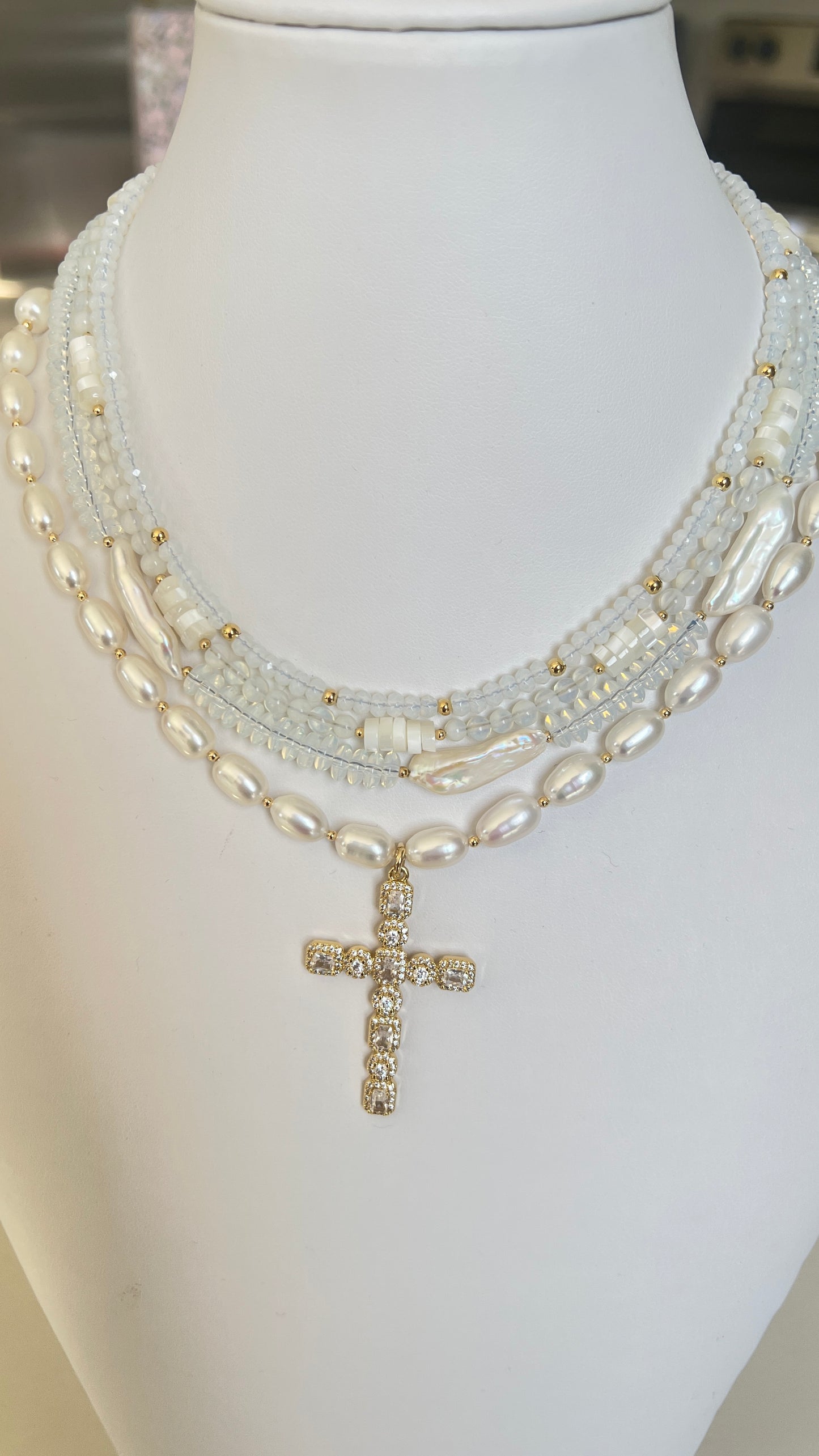 Collar Cruz Brillante