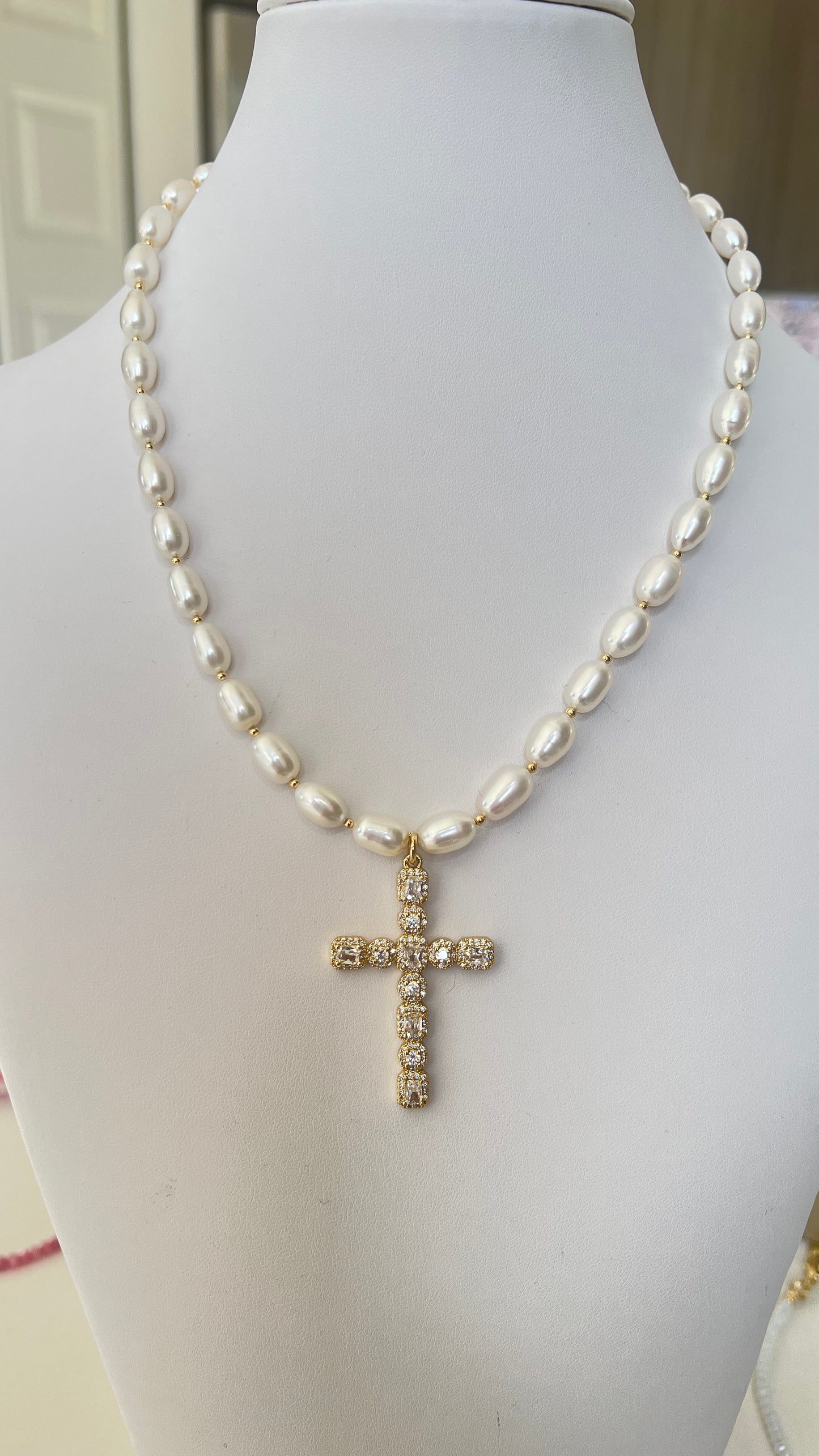 Collar Cruz Brillante