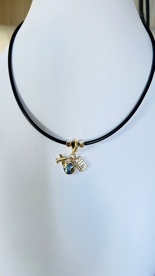 Collar Cuerito negro