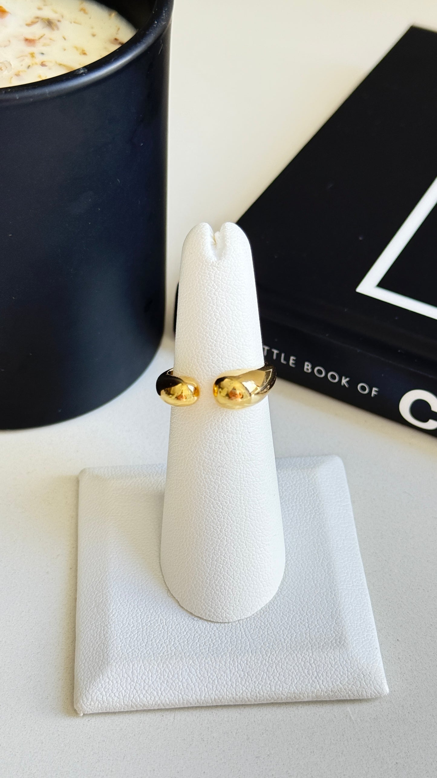 Anillo Zag