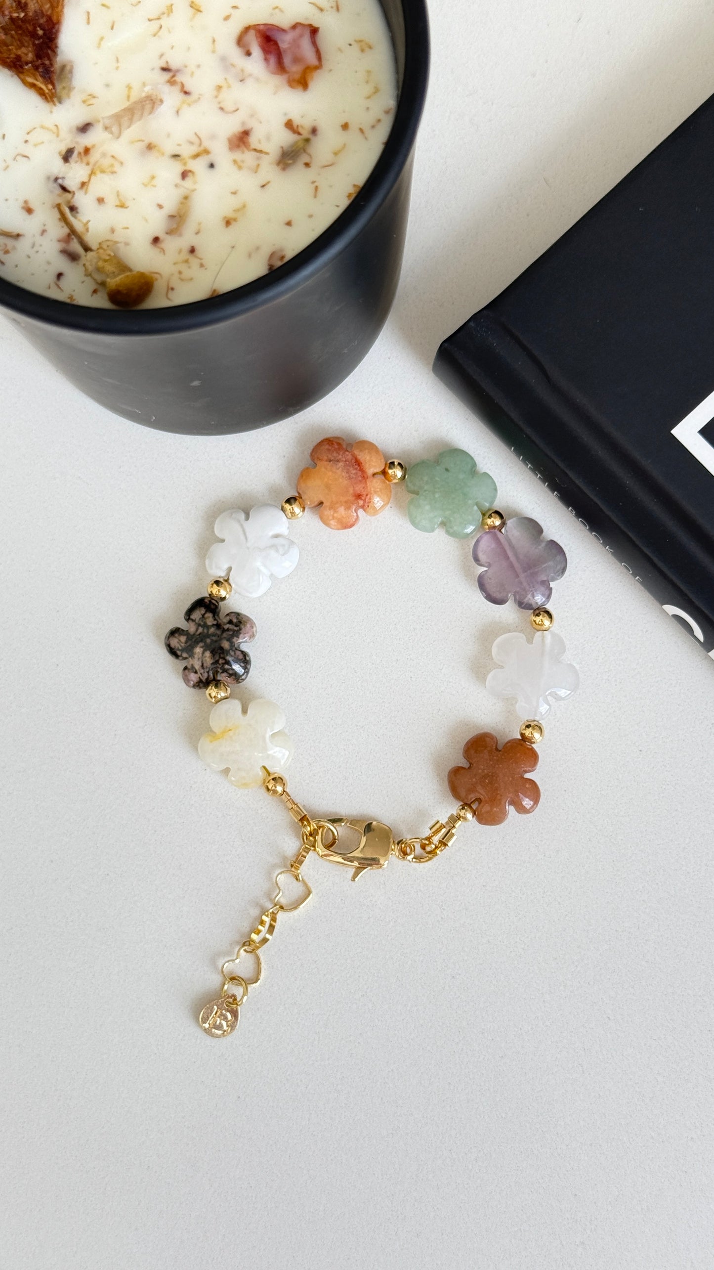 Pulsera Flores Mix Piedras Naturales