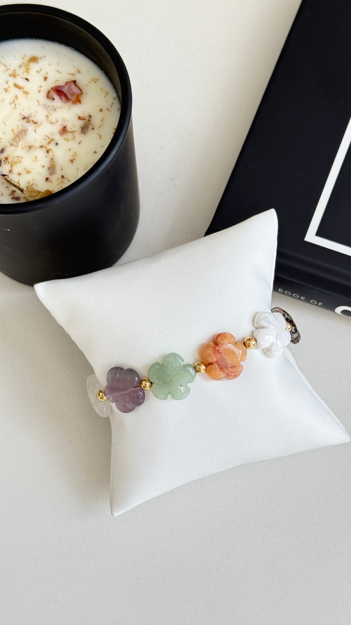 Pulsera Flores Mix Piedras Naturales