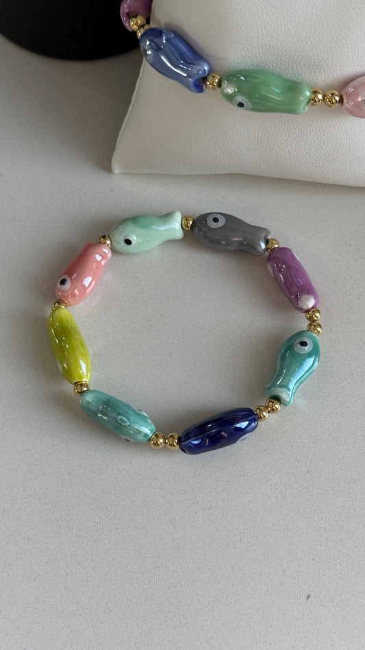 Pulsera peces en el mar